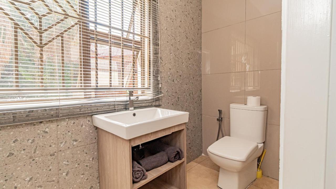 See You There Accommodation 1 Centurion Bagian luar foto